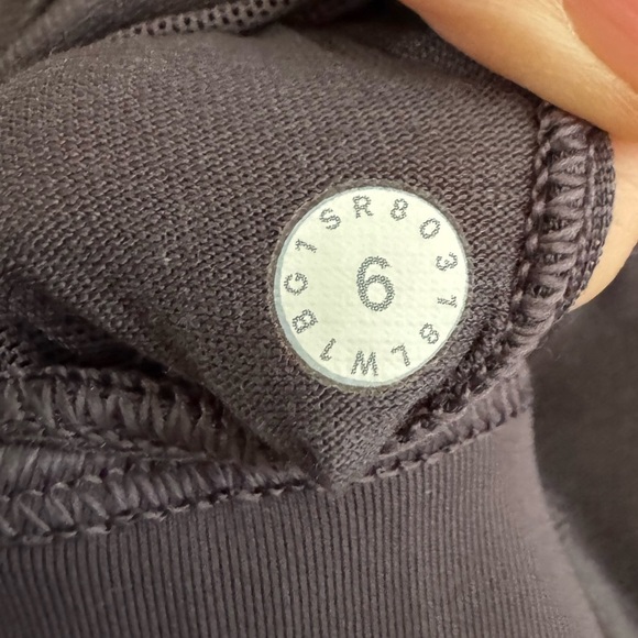 Lululemon Moment to Movement 2 in 1 Tank Top Built in Sport Bra Strappy size 6 - Picture 7 of 13